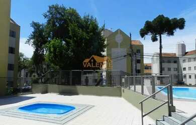 Imagem: O apartamento possui 3 Dormitórios, 1 Banheiro, 1 Vaga na garagem