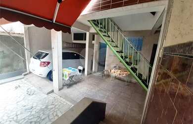 Imagem 1: Casa frente VP. 135m² de Área, 3 Vagas na garageme5 Dormitórios