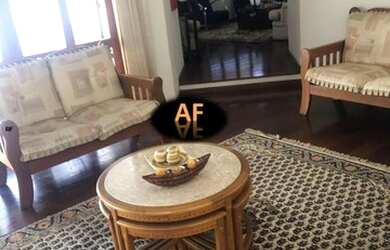 Imagem: A casa em condomínio possui 4 Dormitórios, 5 Banheiros, 4