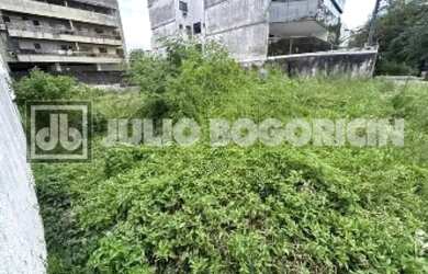 Imagem: O terreno possui 648m² de Área e está localizado em Recreio