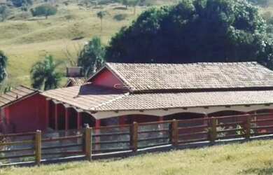 Imagem 5: Chácara à venda em Petrolina de Goiás 8 Alqueires