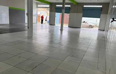 Imagem 6: Ponto comercial/Loja/Box para aluguel tem 240 metros quadrados