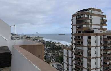 Imagem: O apartamento na cobertura possui 3 Dormitórios, 3 Banheiros