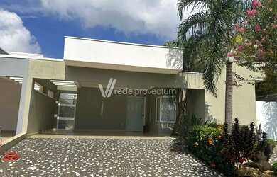 Imagem: A casa em condomínio possui 3 Dormitórios, 5 Banheiros, 4