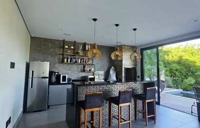 Imagem 11: Casa alto padrão em Bragança Paulista - Cond Vale das Águas, em frente...