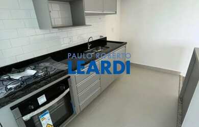 Imagem: O apartamento possui 2 Dormitórios, 2 Banheiros, 2 Vagas na