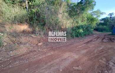 Imagem: O terreno possui 360m² de Área e está localizado em Juatuba