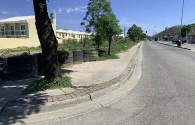 Imagem: O terreno possui 360m² de Área e está localizado em Paciência