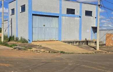 Imagem: GALPAO COM MEZANINO