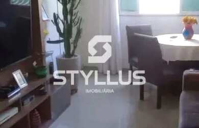 Imagem: A casa possui 3 Dormitórios, 4 Banheiros, 1 Vaga na garagem