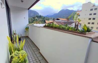 Imagem: O apartamento possui 2 Dormitórios, 2 Banheiros, 2 Vagas na