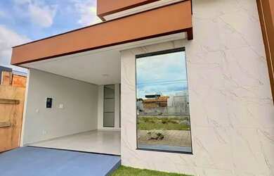 Imagem: A casa em condomínio possui 3 Dormitórios, 2 Banheiros, 108m²