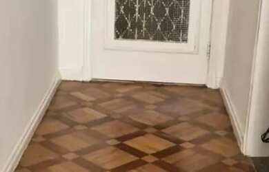 Imagem: O apartamento possui 3 Dormitórios, 1 Banheiro, 1 Vaga na garagem