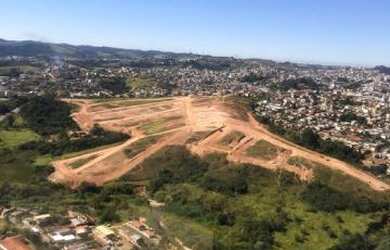 Imagem: O terreno possui 250m² de Área, Imóvel novo e está localizado