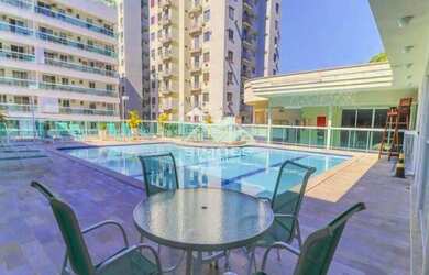 Imagem: O apartamento possui 3 Dormitórios, 2 Banheiros, 2 Vagas na