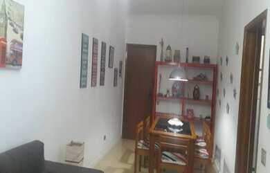 Imagem: O apartamento possui 1 Dormitório, 1 Banheiro, 1 Vaga na garagem