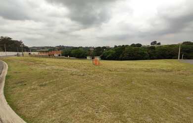 Imagem: O terreno possui 1800m² de Área e está localizado em Jardim