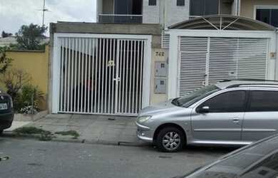 Imagem: A casa possui 2 Dormitórios, 2 Banheiros, 1 Vaga na garagem