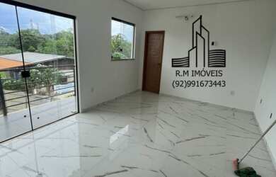 Imagem: A casa à venda possui 3 Dormitórios, 4 Banheiros, 2 Vagas