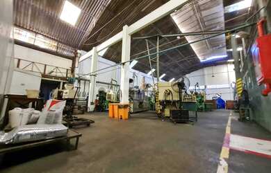 Imagem 13: Galpão/Depósito/Armazém para venda tem 2400 metros quadrados