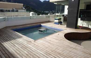 Imagem: O apartamento na cobertura possui 4 Dormitórios, 4 Banheiros