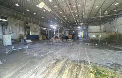 Imagem: O depósito possui 5 Vagas na garagem, 5000m² de Área e está