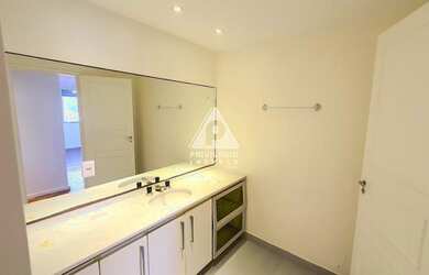 Imagem 15: Excelente apartamento com vista cinematográfica na Gávea