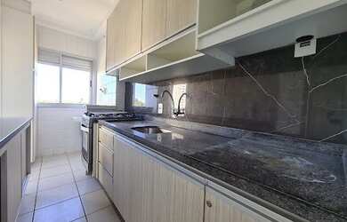 Imagem: O apartamento possui 3 Dormitórios, 2 Banheiros, 1 Vaga na