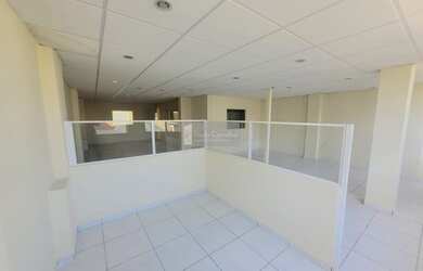 Imagem 16: GALPÃO alugando/vendendo no bairro de São Cristóvão 556m²