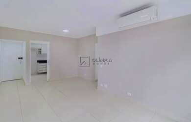 Imagem: O apartamento possui 2 Dormitórios, 2 Banheiros, 2 Vagas na