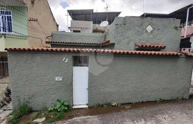 Imagem 1: Casa de frente rua VP. Varanda, 69m² de Área, 1 Banheiroe2 Dormitórios