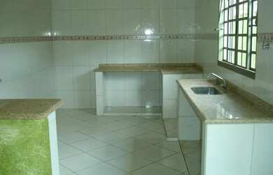 Imagem 5: Ótima casa em Varginha. 215m² de Área, 2 Vagas na garageme5 Dormitórios