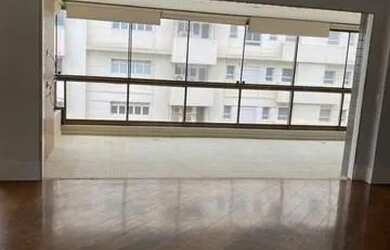 Imagem: O apartamento possui 3 Dormitórios, 5 Banheiros, 288m² de