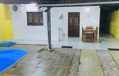 Imagem: A casa possui 2 Dormitórios, 2 Banheiros, 1 Vaga na garagem