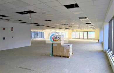 Imagem: O depósito possui 1300m² de Área e está localizado em Vila