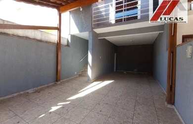 Imagem: A casa em condomínio possui 2 Dormitórios, 2 Banheiros, 2