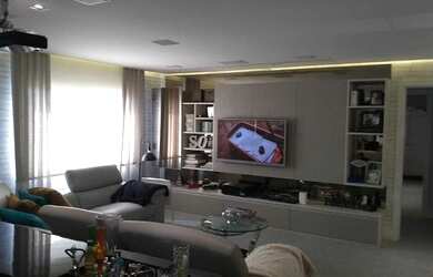 Imagem 1: Lindo apartamento na Helio Pellegrino com 3 vagas e lazer