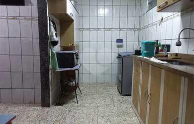 Imagem 12: Maravilhosa casa VP. Churrasqueira, Varanda, Guarda roupae150m² de Área