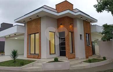 Imagem 2: Linda casa alto padrão disponivel para venda no Condomínio Ouroville...