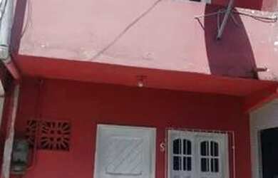 Imagem: A casa possui 2 Dormitórios, 2 Banheiros, 60m² de Área e