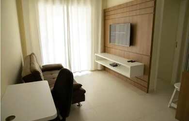 Imagem: O apartamento possui 1 Dormitório, 1 Banheiro, 1 Vaga na garagem