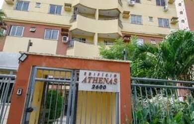 Imagem: O apartamento possui 1 Dormitório, 1 Banheiro, 2 Vagas na garagem