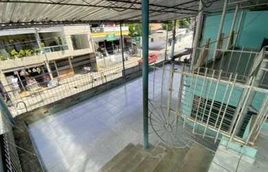 Imagem: A casa possui 4 Dormitórios, 3 Banheiros e está localizado