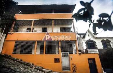 Imagem: O depósito possui 337m² de Área e está localizado em Copacabana