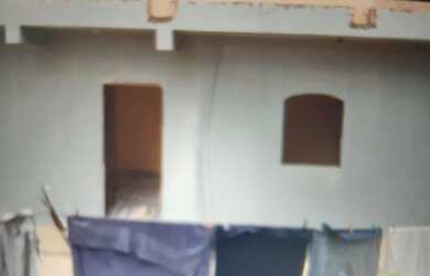 Imagem: A casa possui 1 Dormitório, 1 Banheiro e 40m² de Área e está