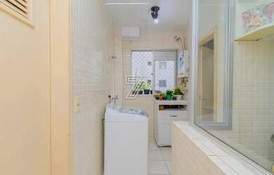 Imagem 11: Apartamento com 3 dormitórios sendo uma suíte no Água Verde