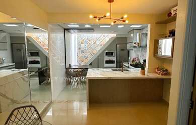 Imagem: A casa em condomínio possui 2 Dormitórios, 2 Banheiros, 1