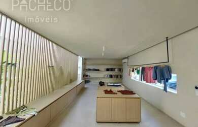 Imagem: O depósito e possui Dormitórios, Suítes, Banheiros, 149-0m²