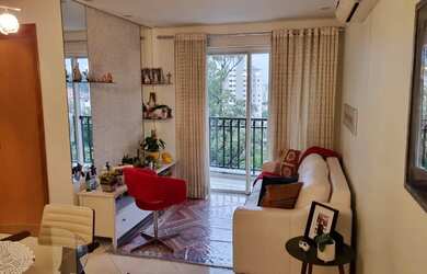 Imagem: O apartamento possui 2 Dormitórios, 2 Banheiros, 1 Vaga na