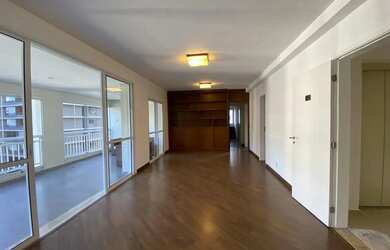 Imagem: O apartamento possui 3 Dormitórios, 4 Banheiros, 2 Vagas na